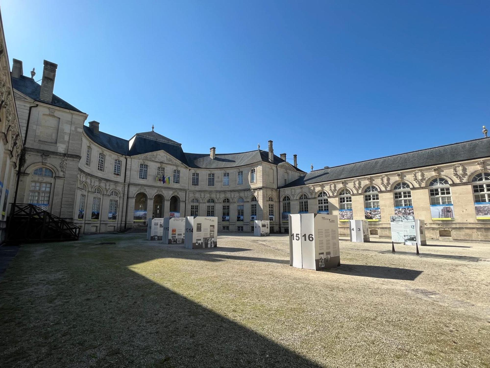 La Cour Du Prince Верден-сюр-Мез Екстер'єр фото